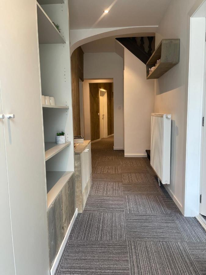 Nieuwe Kamer In Centrum Brugge Met Badkamer ! エクステリア 写真